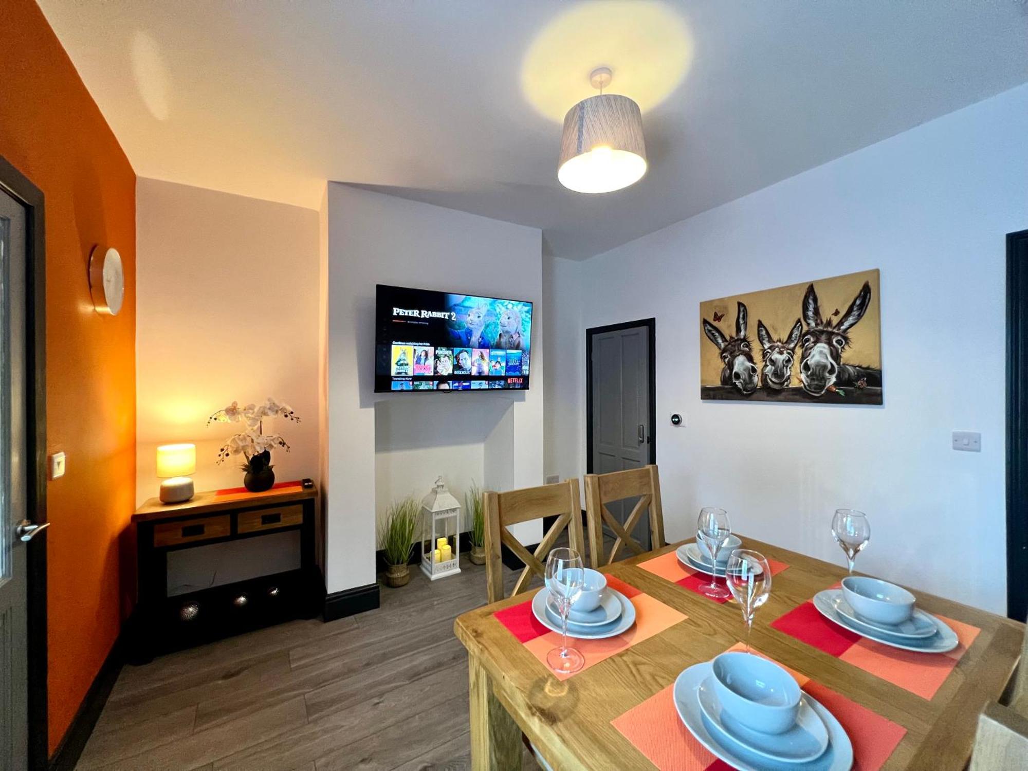 Oxford House - Great For Contractors Or Family Holidays クリーソープス エクステリア 写真