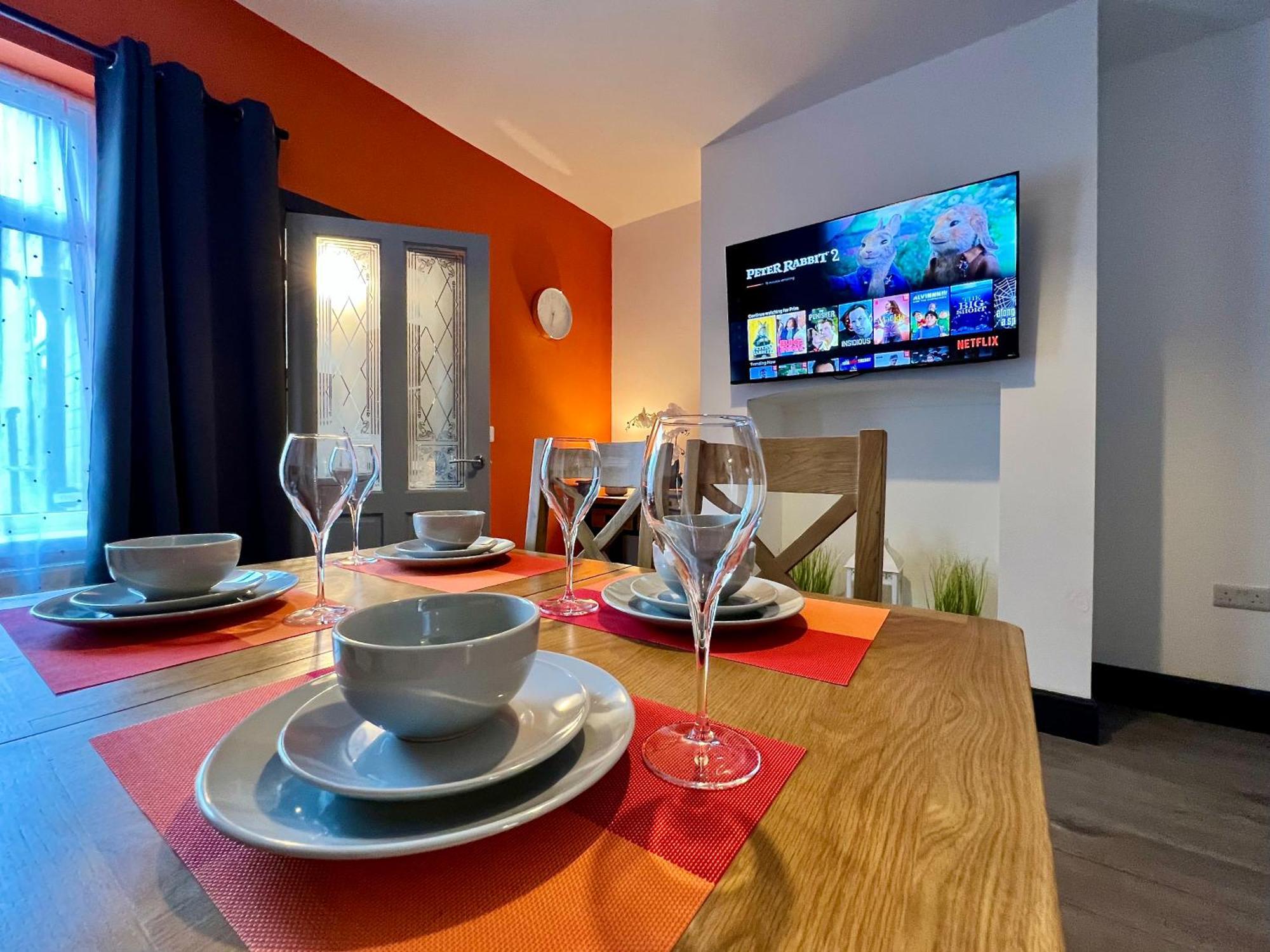 Oxford House - Great For Contractors Or Family Holidays クリーソープス エクステリア 写真